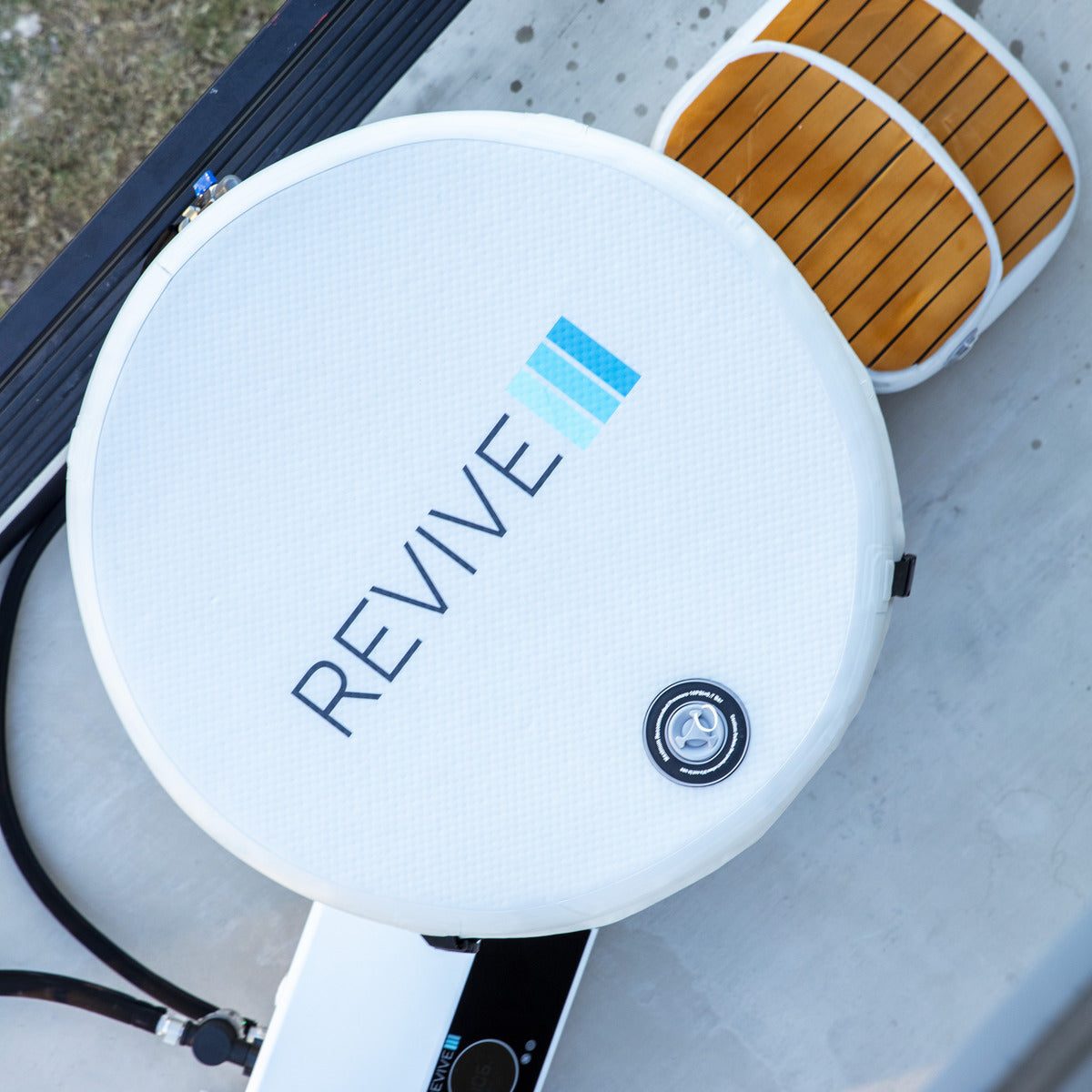 Revive Inflatable Barrel Plunge w/ Chiller