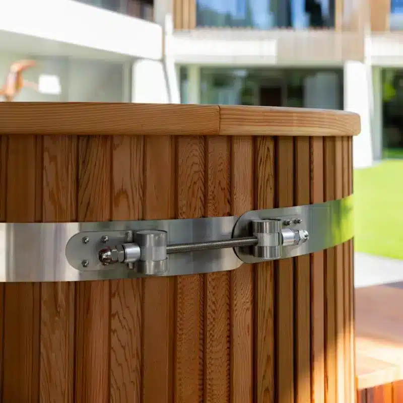 Ora Cedar Barrel Cold Plunge w/ App Controlled Chiller