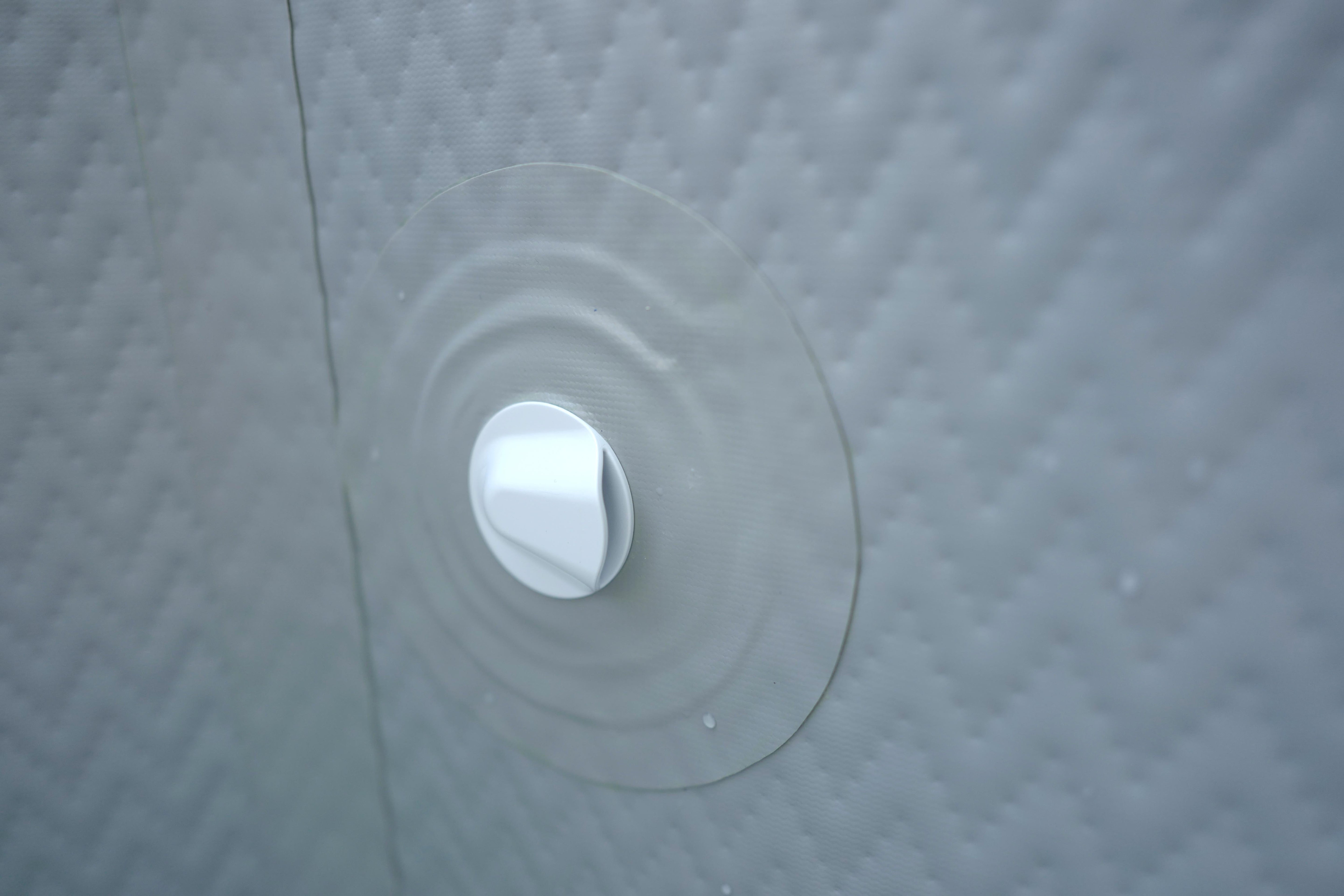 Avanto Roam Portable Cold Plunge w/ 1.5HP Chiller