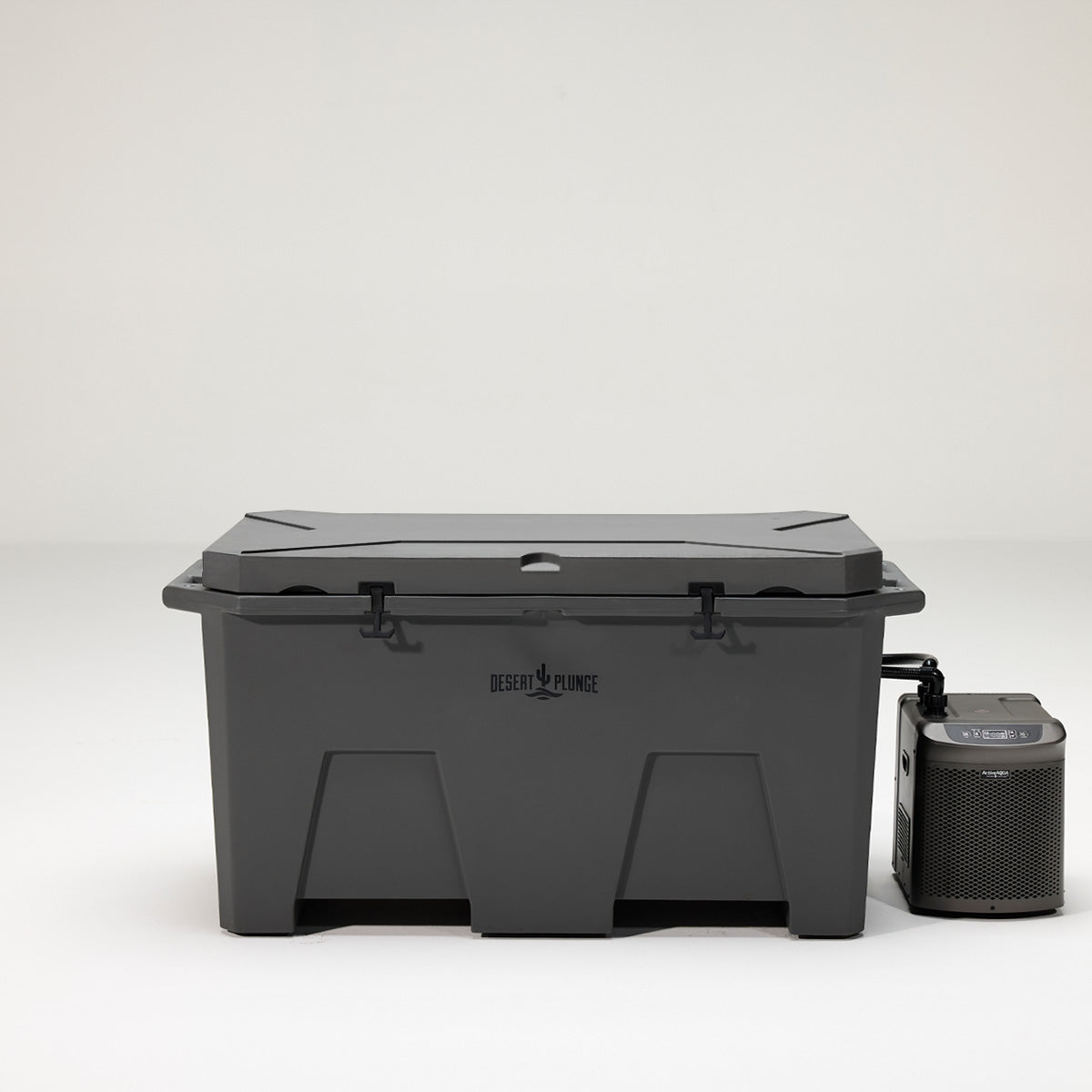 The Desert Plunge Exclusive Cold Plunge Tub w/ 1/4 HP Chiller - Stealth Gray