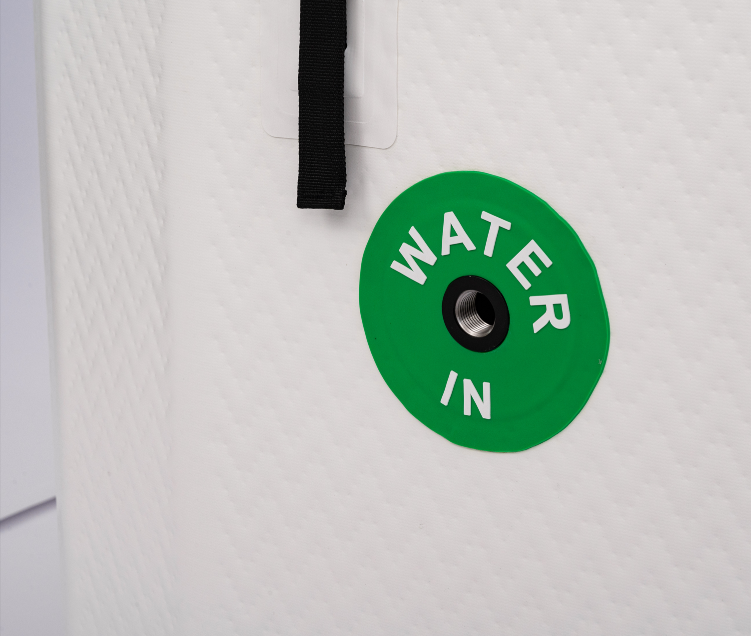 NATURAL HIGH™ INFLATABLE TUB