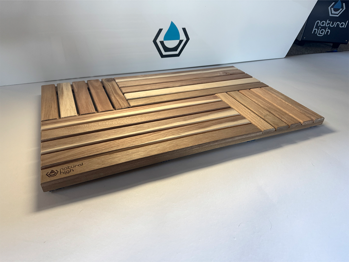 Natural High Acacia Wood Drip Mat