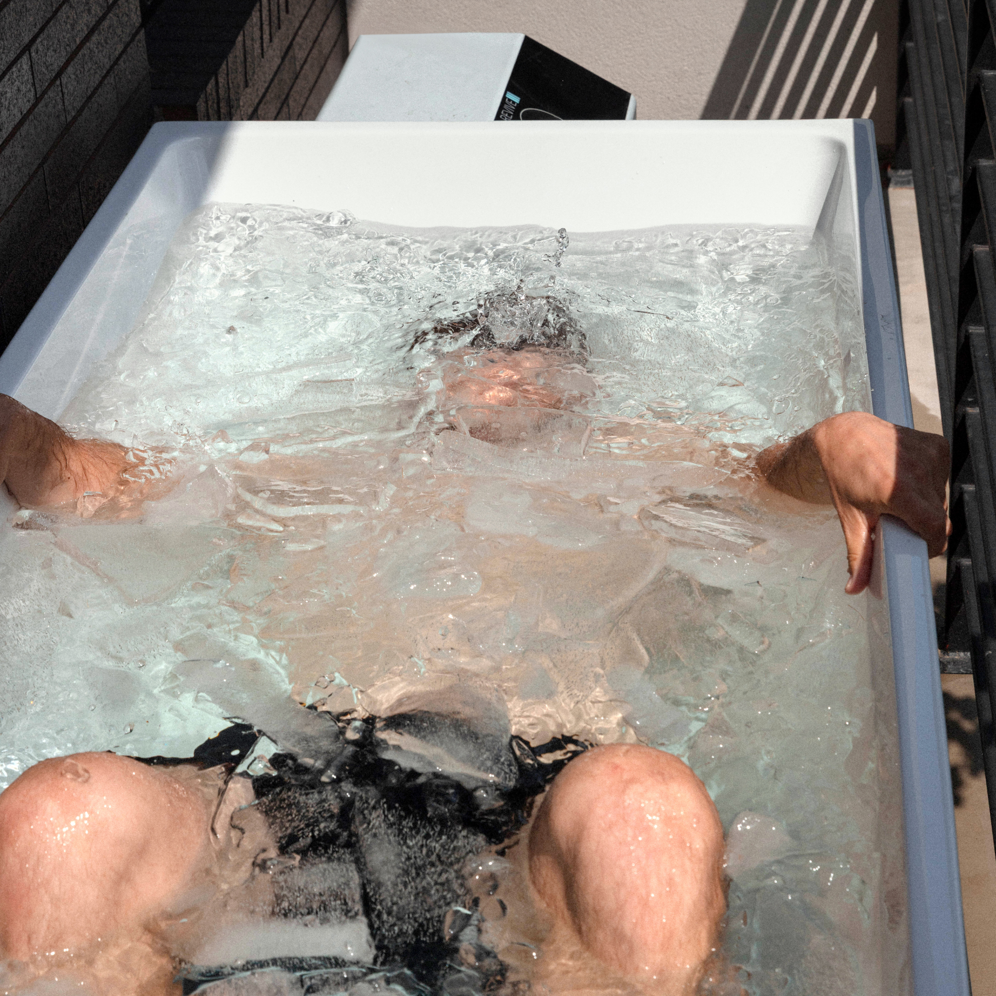 Revive Acrylic Hybrid Plunge w/ 1HP Chiller