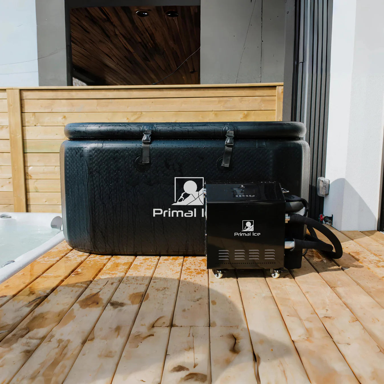 Primal Tub with Performance Chiller