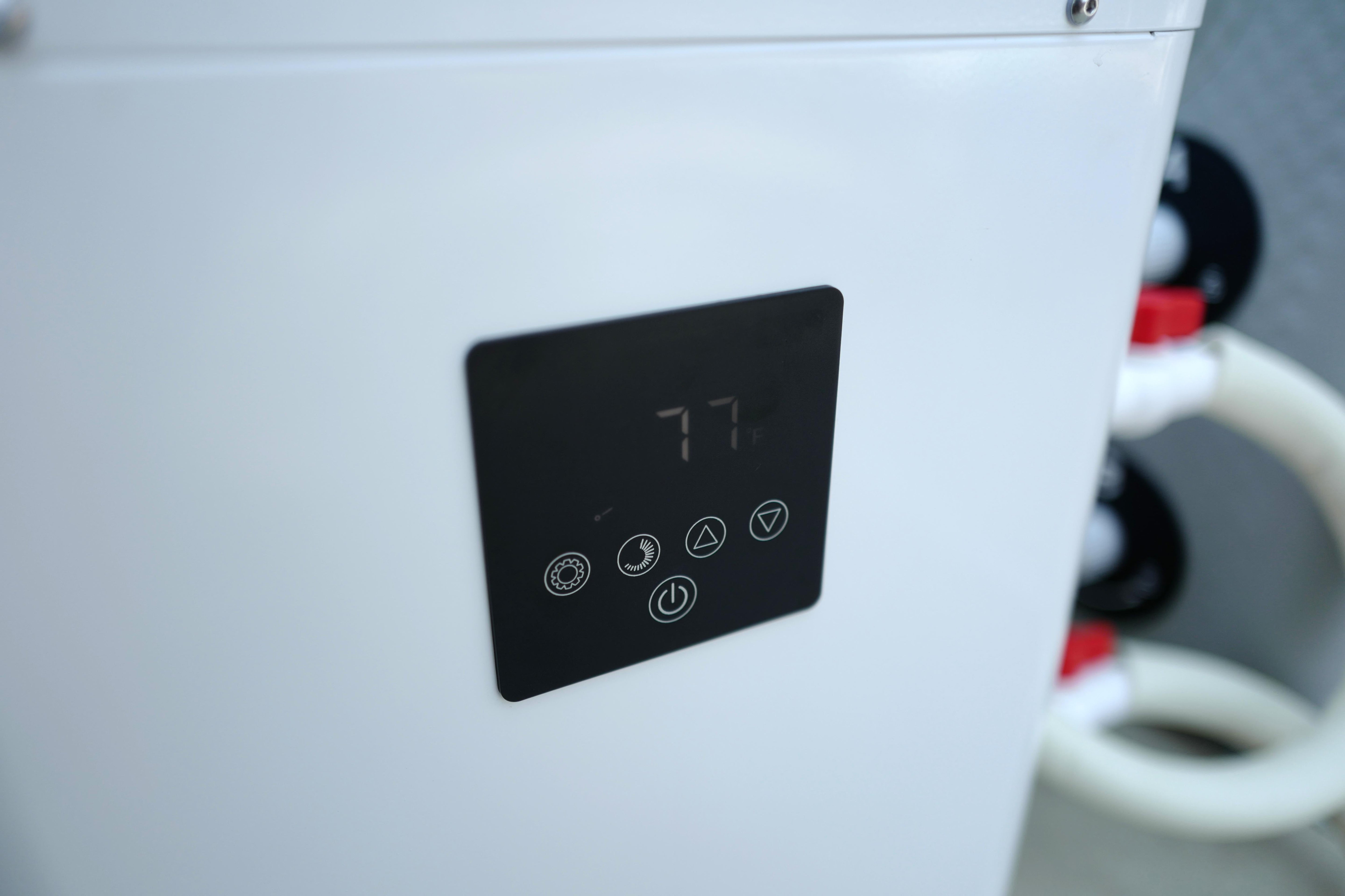 Avanto Plug & Play 1HP Chiller
