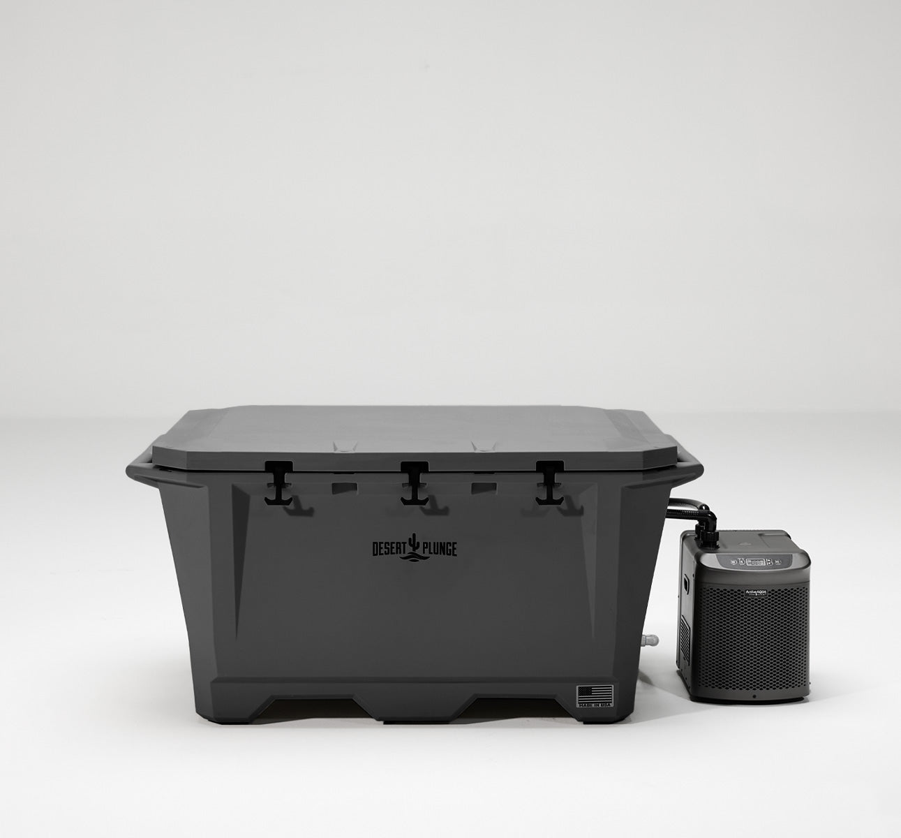 The Wide Grizzly 450 Cold Plunge Tub w/ 1/4 HP Chiller - Stealth Gray