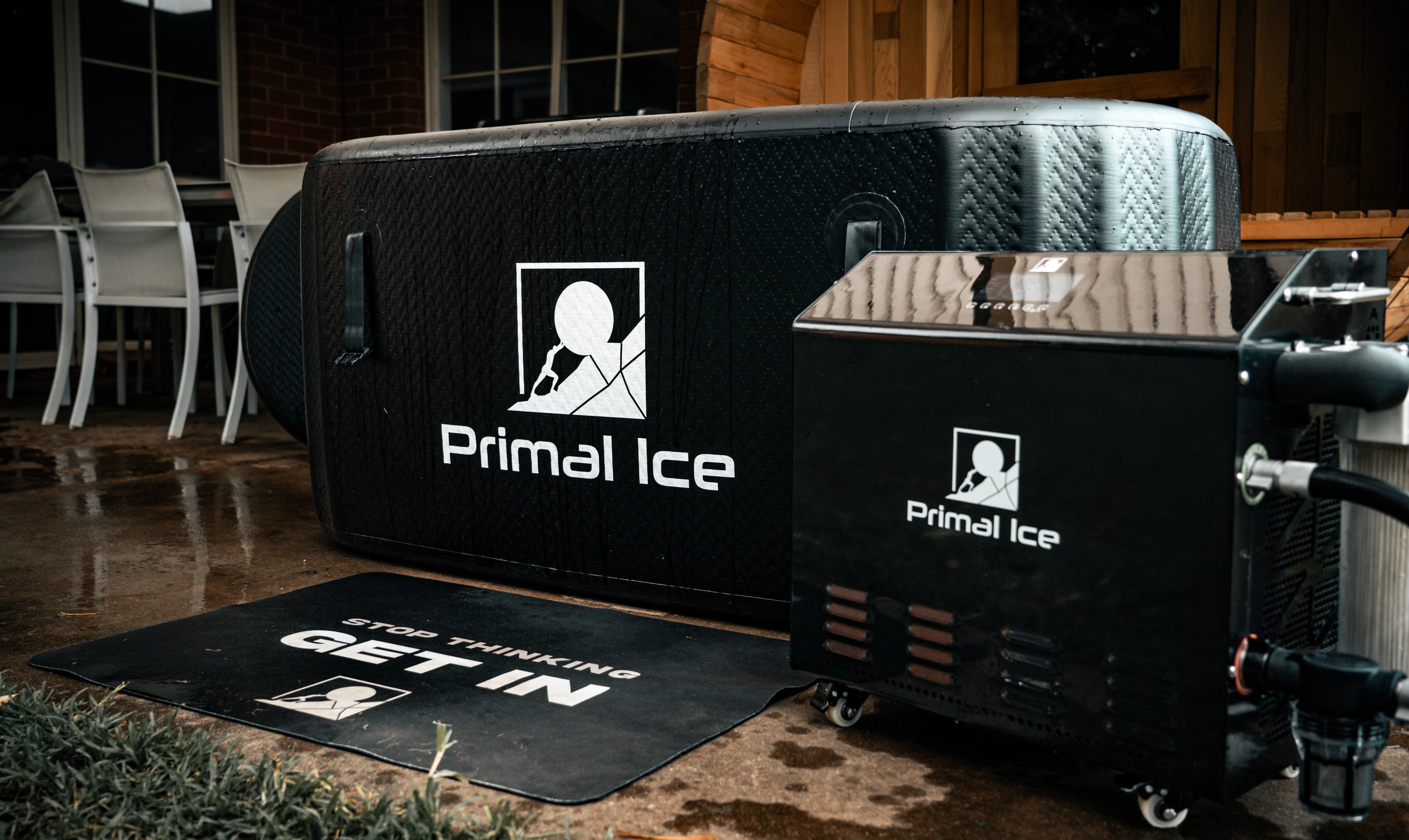 Primal Tub with Performance Chiller