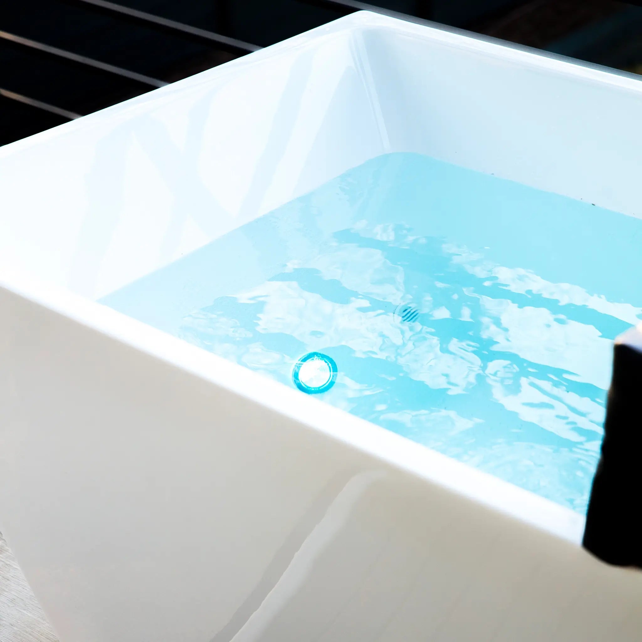 Revive Acrylic Hybrid Plunge w/ 1HP Chiller