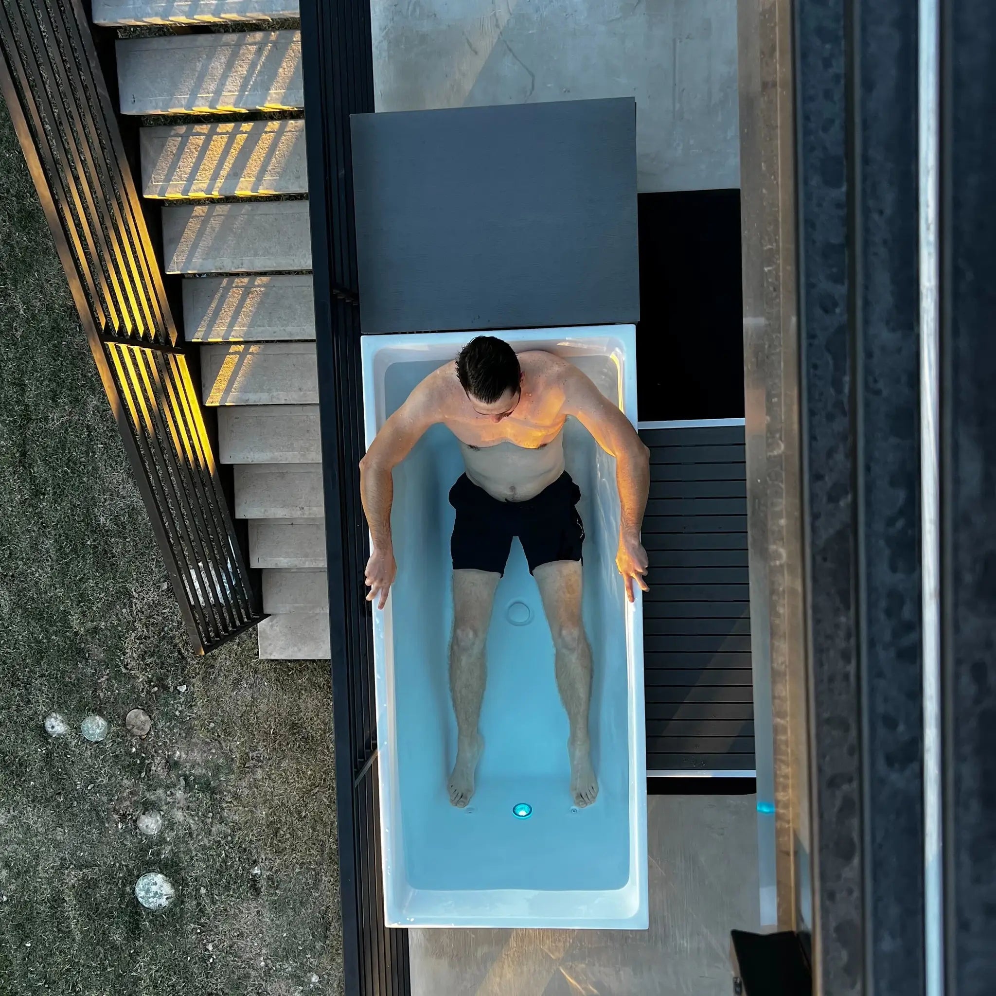 Revive Acrylic Hybrid Plunge w/ 1HP Chiller