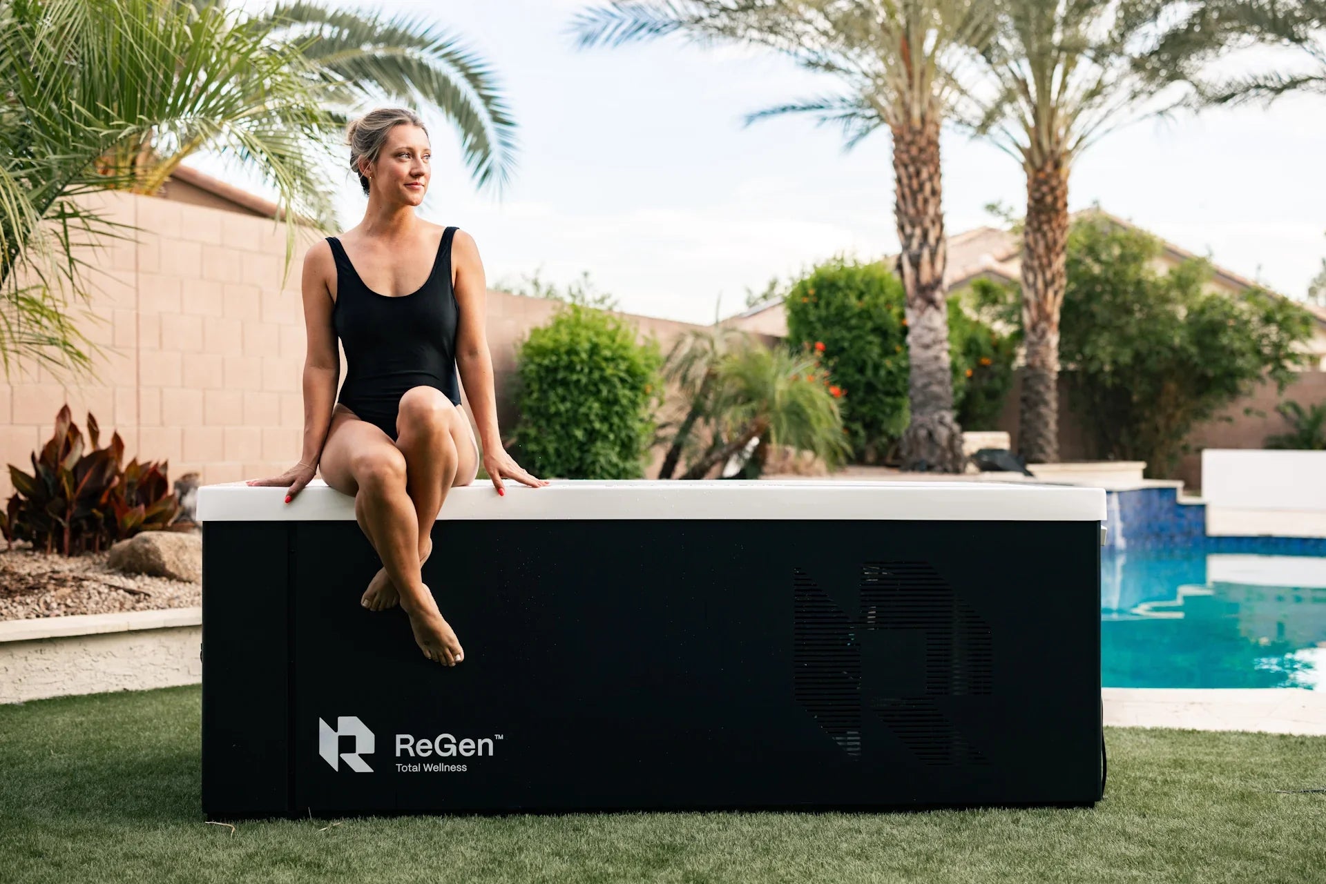 Regen Total Wellness The Blast All-In 1HP Chiller Cold Plunge