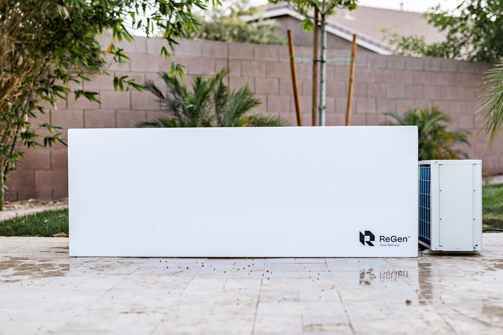 Regen Total Wellness The OG Cold Plunge Tub w/ 1HP Chiller